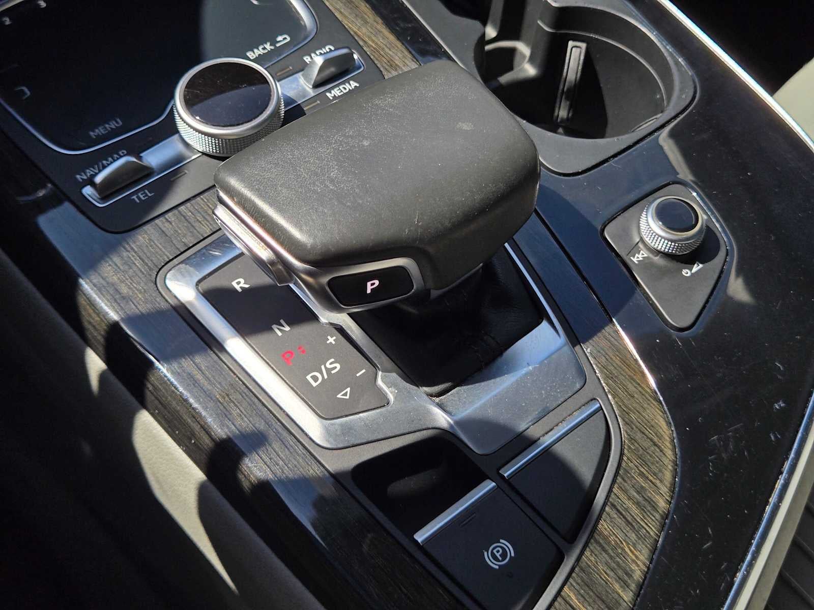 2017 Audi Q7 Premium Plus