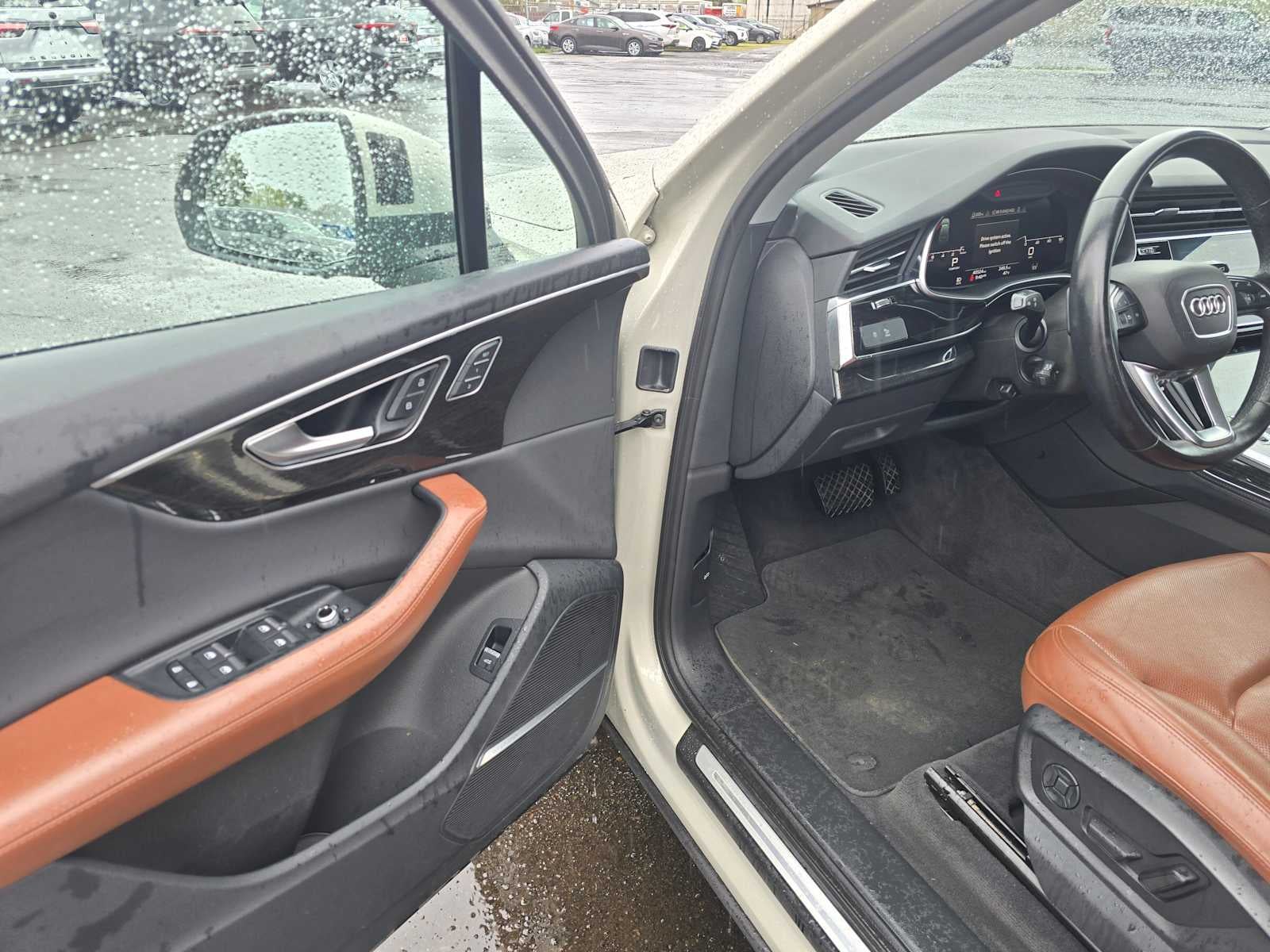 2021 Audi Q7 Premium Plus