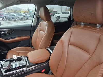 2021 Audi Q7 Premium Plus