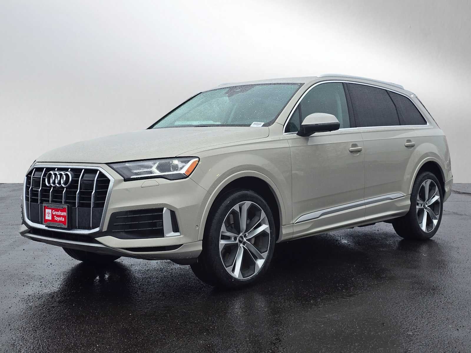 2021 Audi Q7 Premium Plus