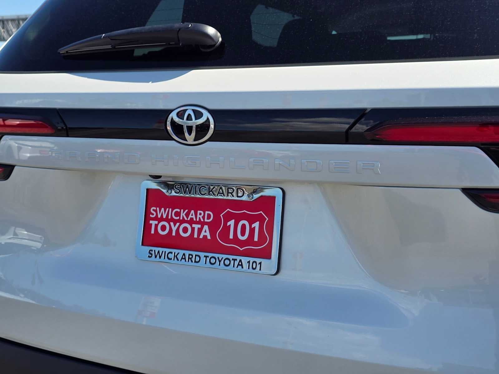 2026 Toyota Grand Highlander Hybrid XLE