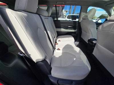 2026 Toyota Grand Highlander Hybrid XLE