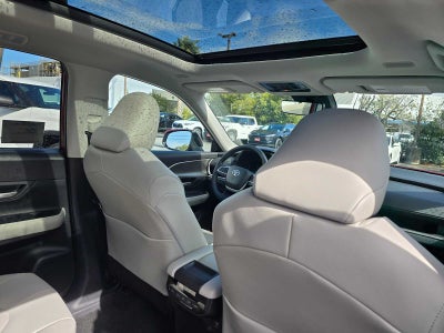 2026 Toyota Grand Highlander Hybrid XLE