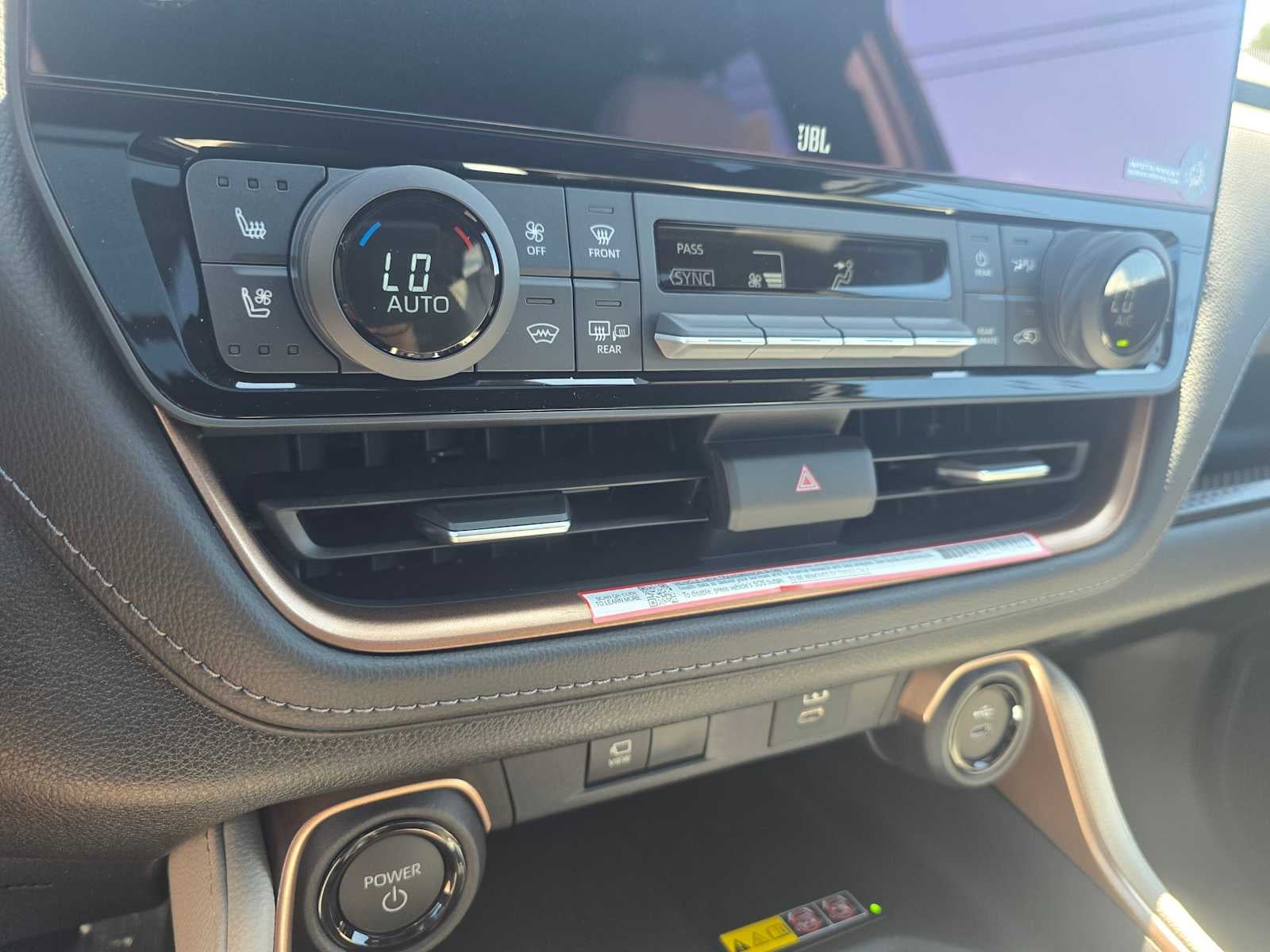 2026 Toyota Grand Highlander Hybrid MAX Platinum