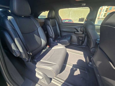 2026 Toyota Sienna Woodland Edition