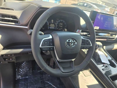 2026 Toyota Sienna Woodland Edition