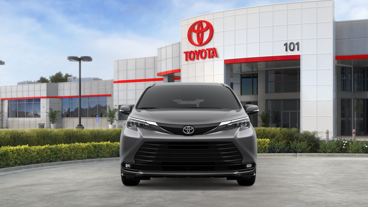 2026 Toyota Sienna XLE