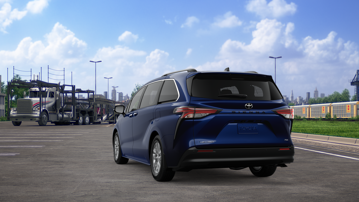 2026 Toyota Sienna XLE