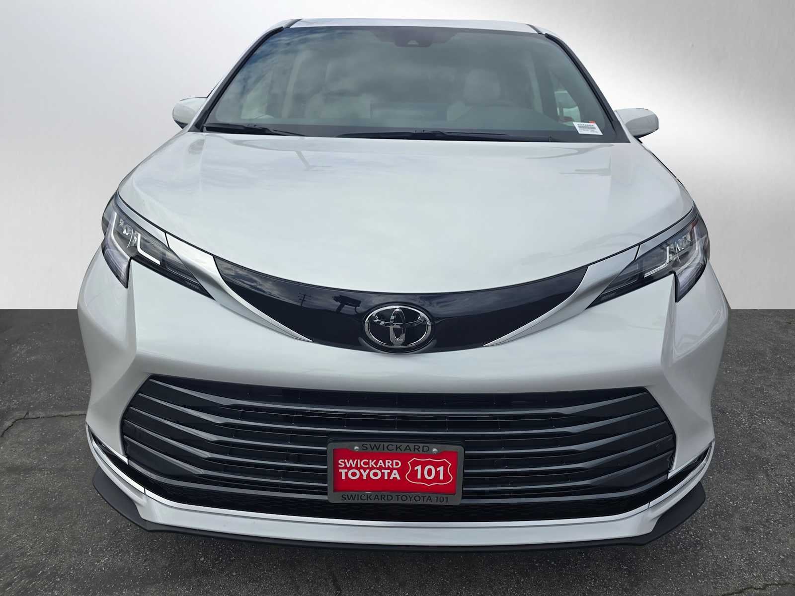 2026 Toyota Sienna Limited