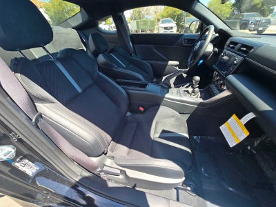2026 Toyota GR86 Premium MT