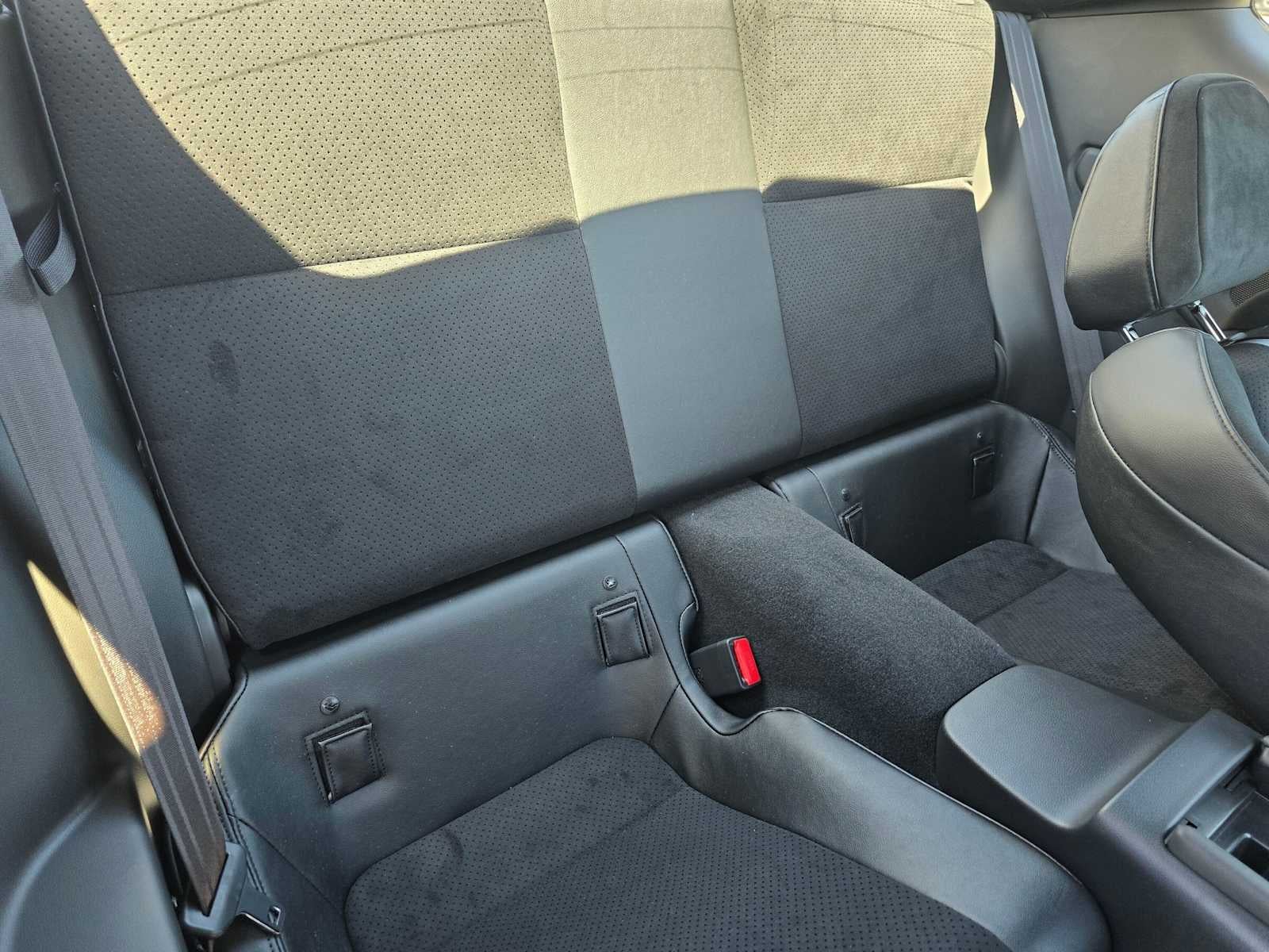 2026 Toyota GR86 Premium MT