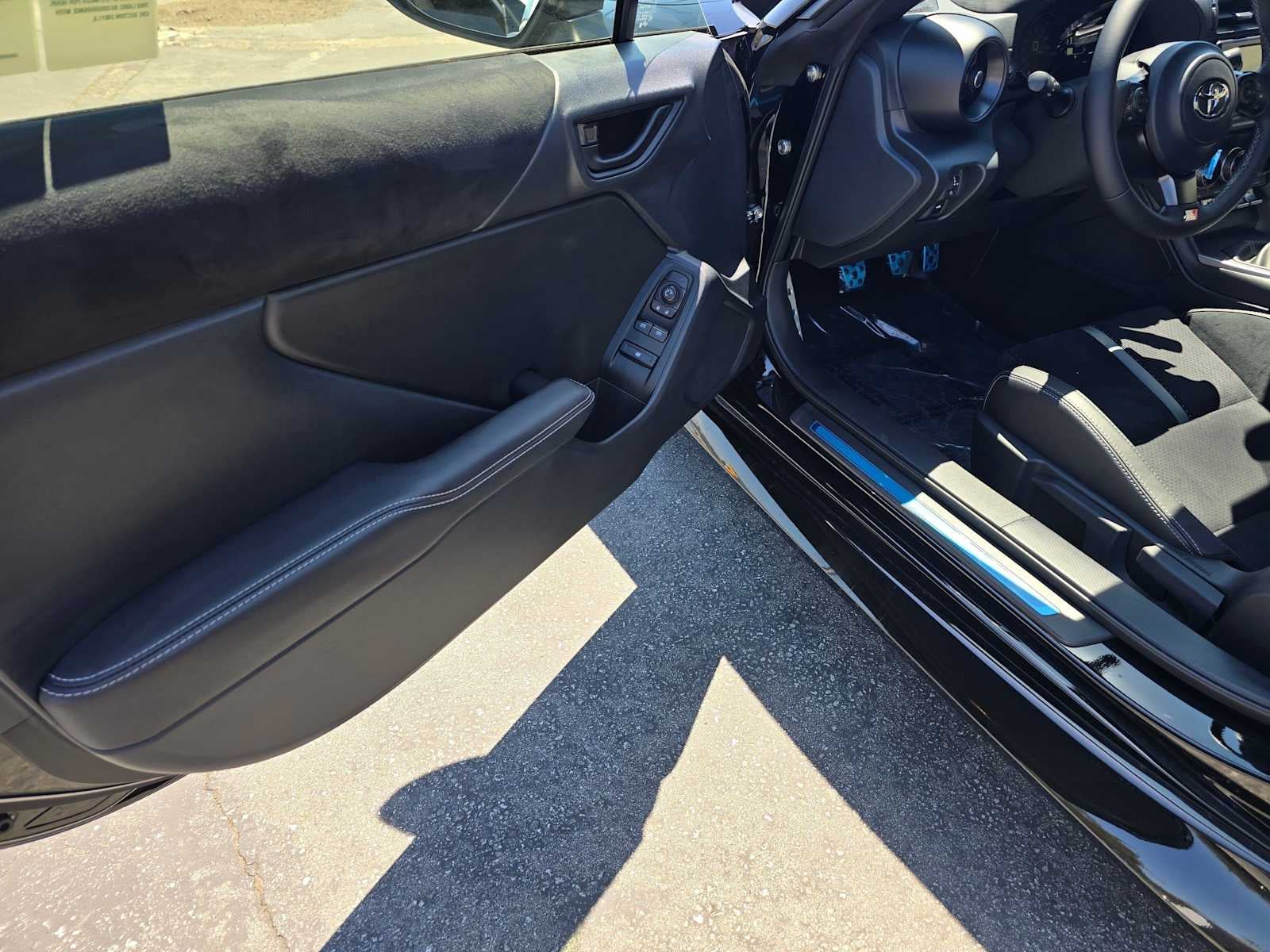 2026 Toyota GR86 Premium MT