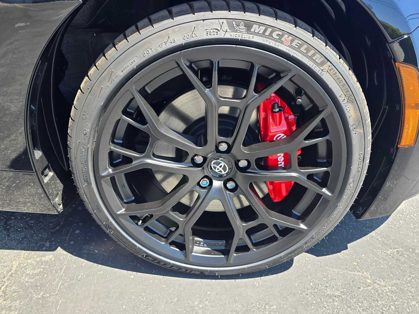 2026 Toyota GR86 Premium MT