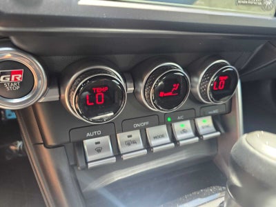 2026 Toyota GR86 Premium AT