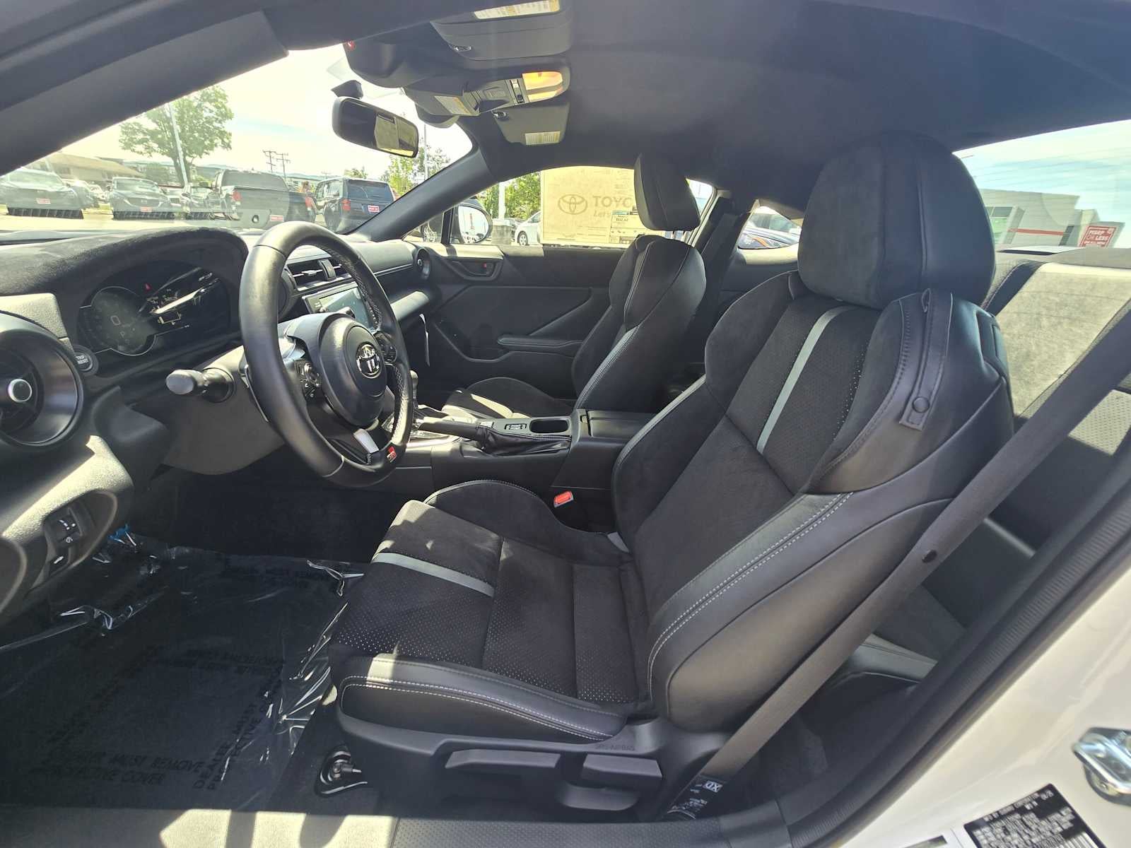 2026 Toyota GR86 Premium AT