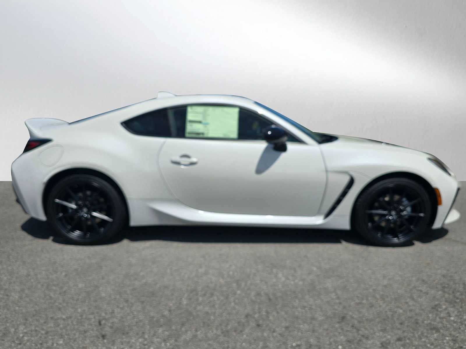 2026 Toyota GR86 Premium AT