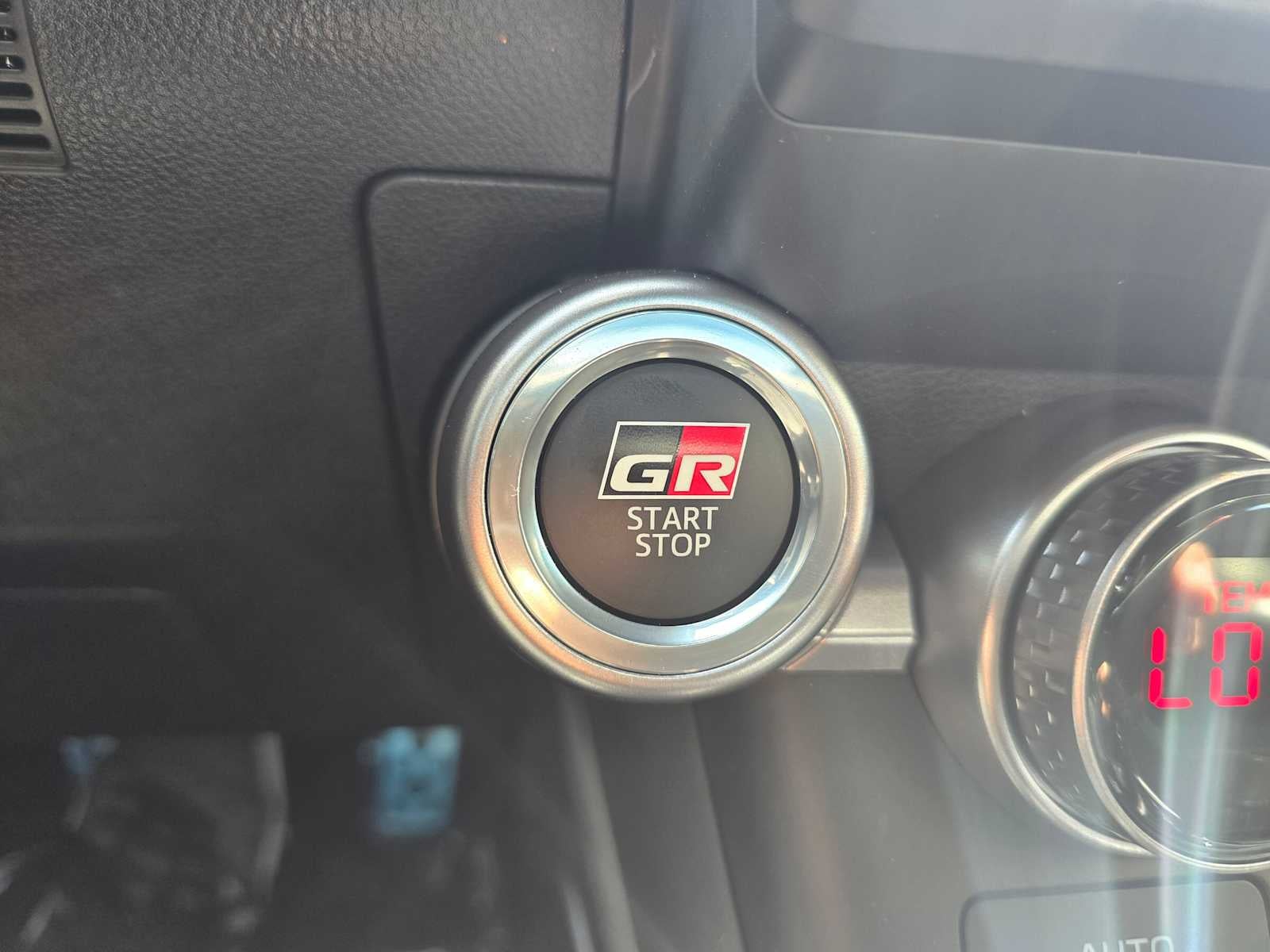 2026 Toyota GR86 Premium AT