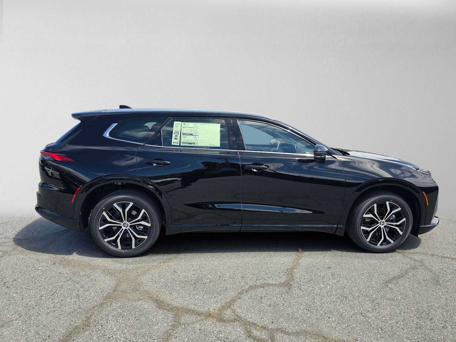 2026 Toyota Toyota Crown Signia XLE