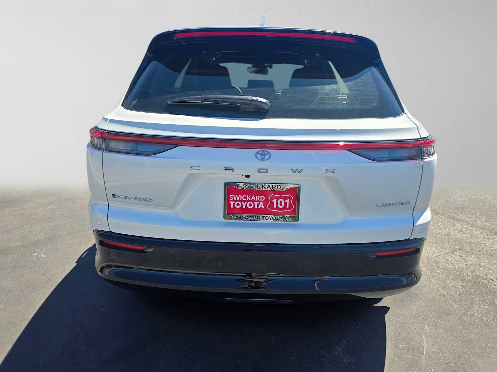 2026 Toyota Toyota Crown Signia Limited