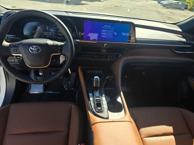 2026 Toyota Toyota Crown Signia XLE