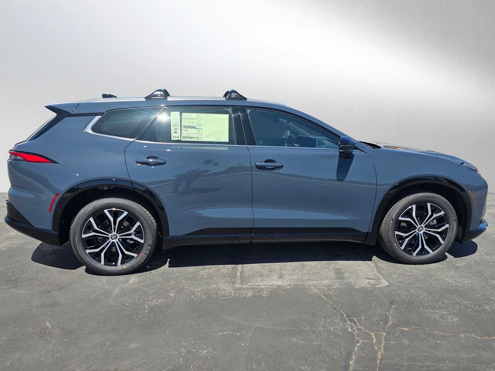 2026 Toyota Toyota Crown Signia XLE