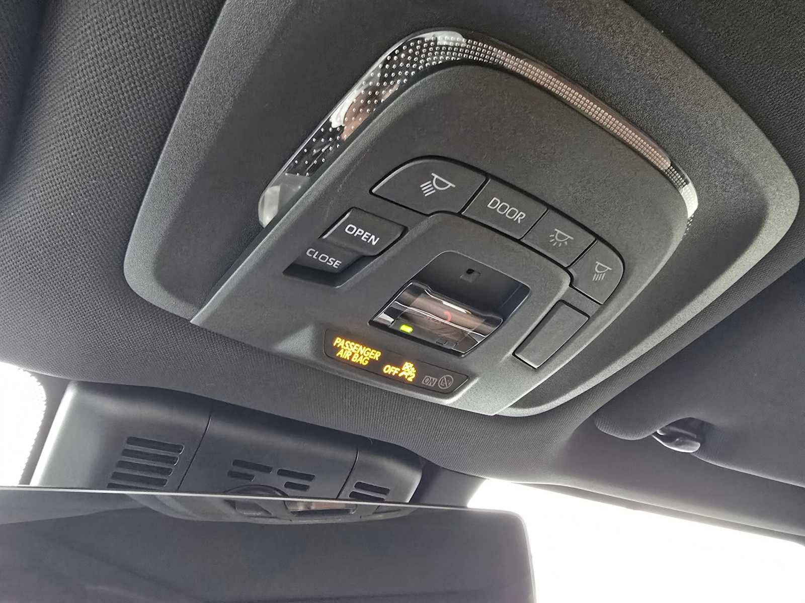 2025 Toyota Toyota Crown Signia Limited