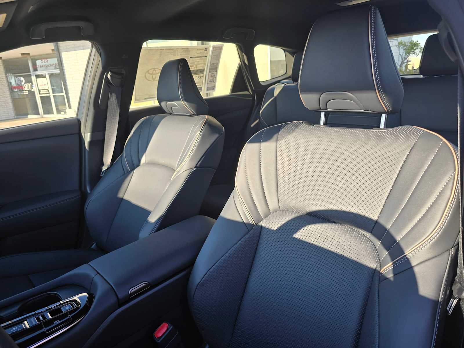 2025 Toyota Toyota Crown Signia XLE