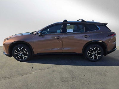 2025 Toyota Toyota Crown Signia XLE