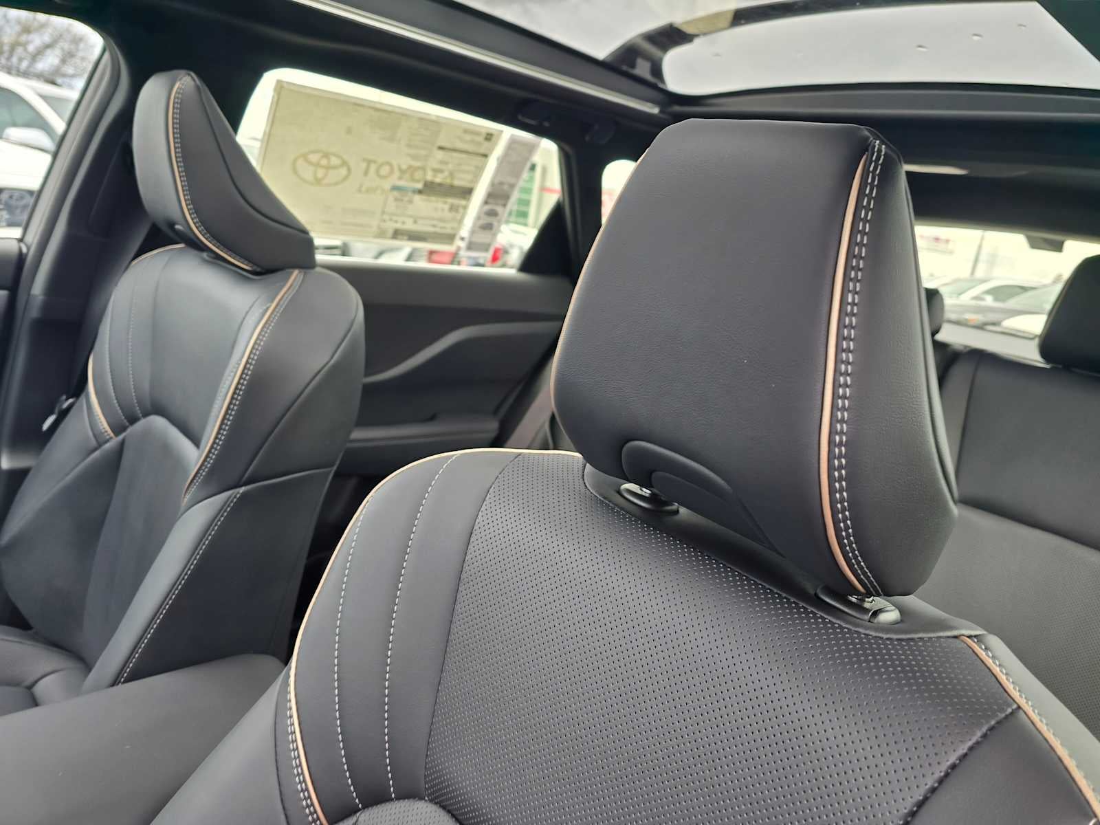 2026 Toyota Toyota Crown Signia Limited