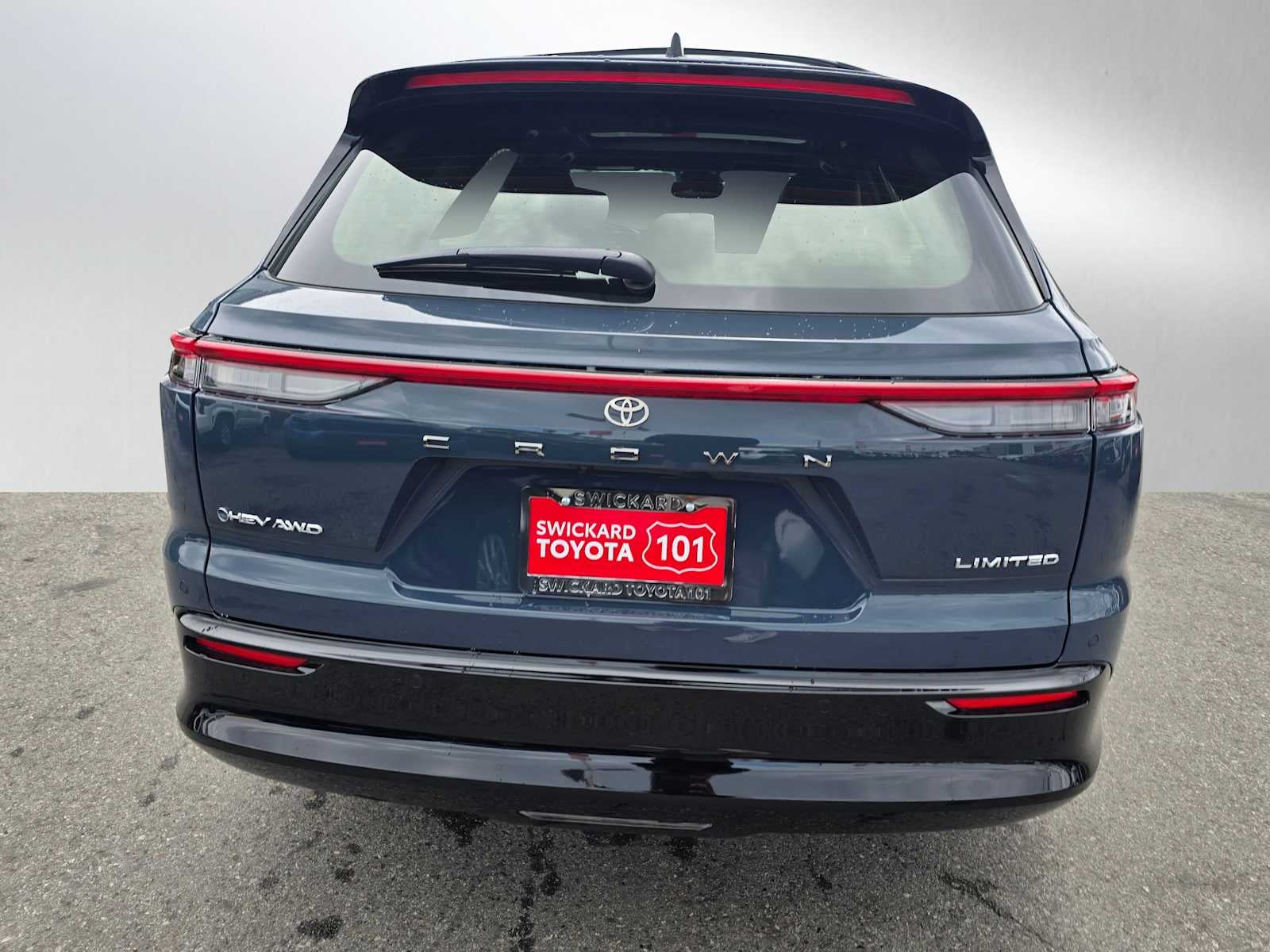 2026 Toyota Toyota Crown Signia Limited