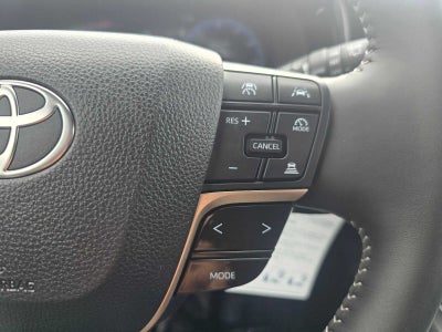 2026 Toyota Toyota Crown Signia Limited