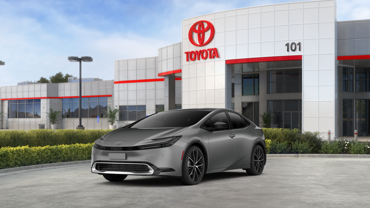 2027 Toyota Prius XLE