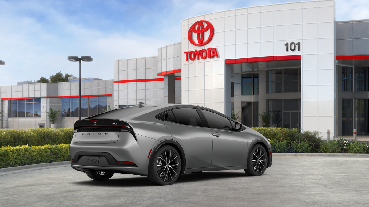 2027 Toyota Prius XLE