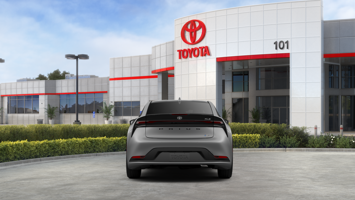 2027 Toyota Prius XLE