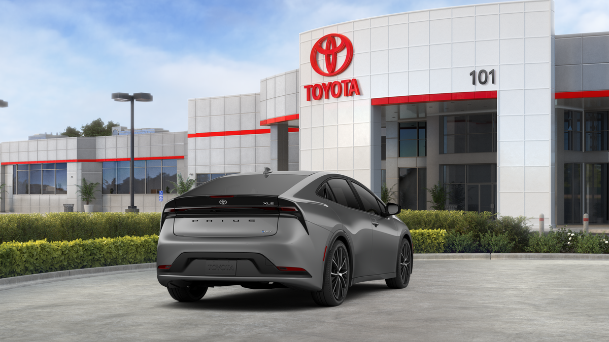 2027 Toyota Prius XLE