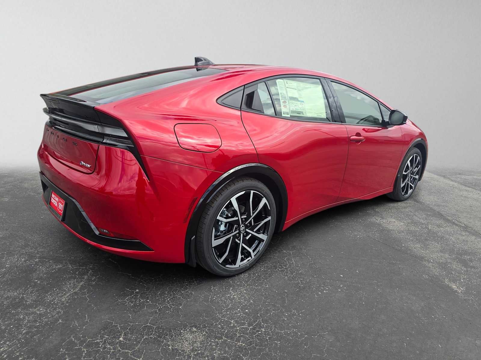 2027 Toyota Prius Plug-in Hybrid XSE