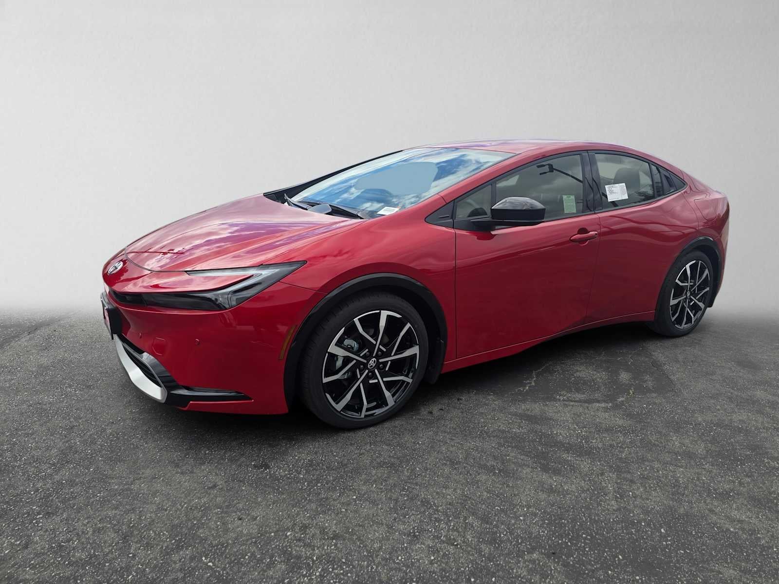 2027 Toyota Prius Plug-in Hybrid XSE
