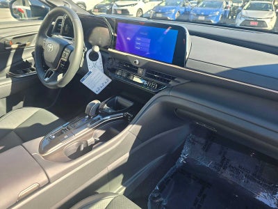 2026 Toyota Toyota Crown Platinum