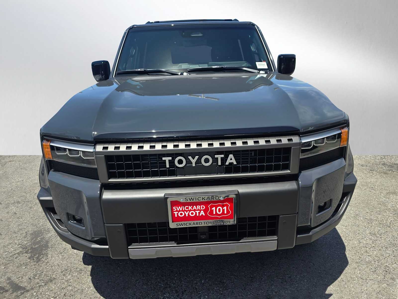 2027 Toyota Land Cruiser Base