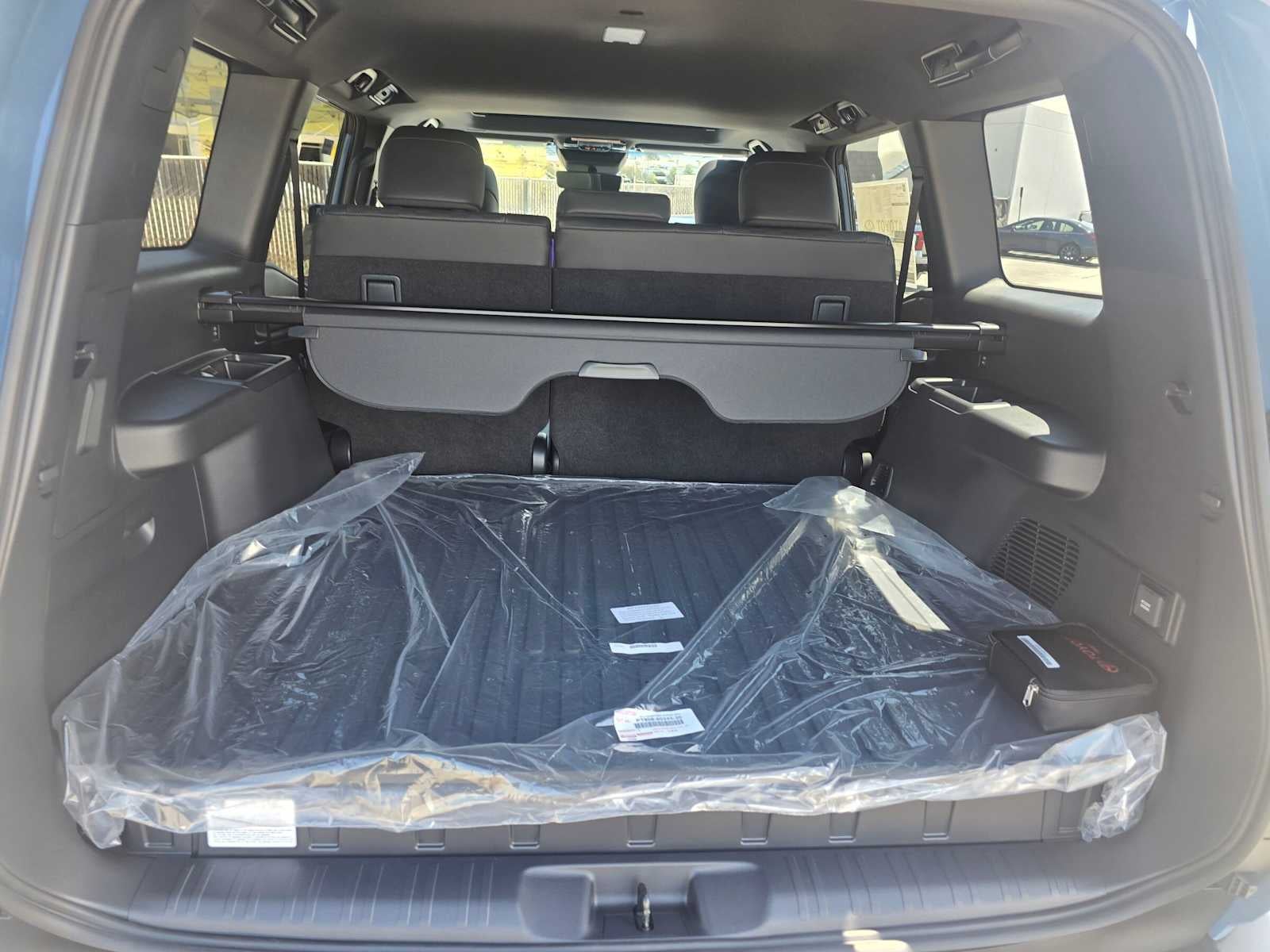 2027 Toyota Land Cruiser Base