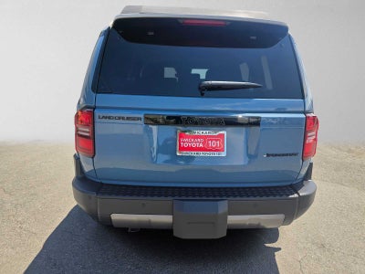 2027 Toyota Land Cruiser Base