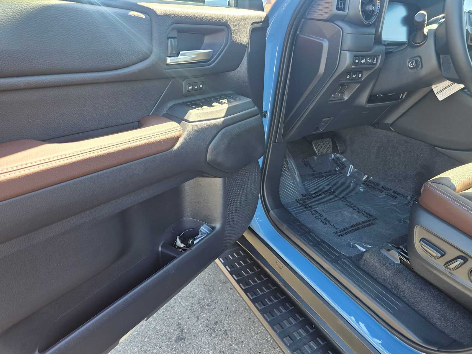2027 Toyota Land Cruiser Base