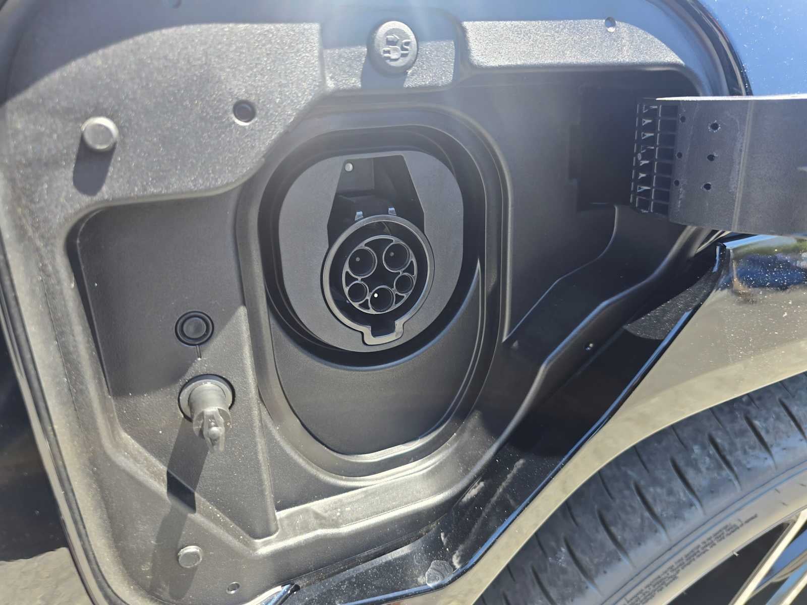 2026 Toyota RAV4 Plug-in Hybrid GR SPORT