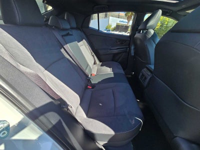2027 Toyota C-HR XSE
