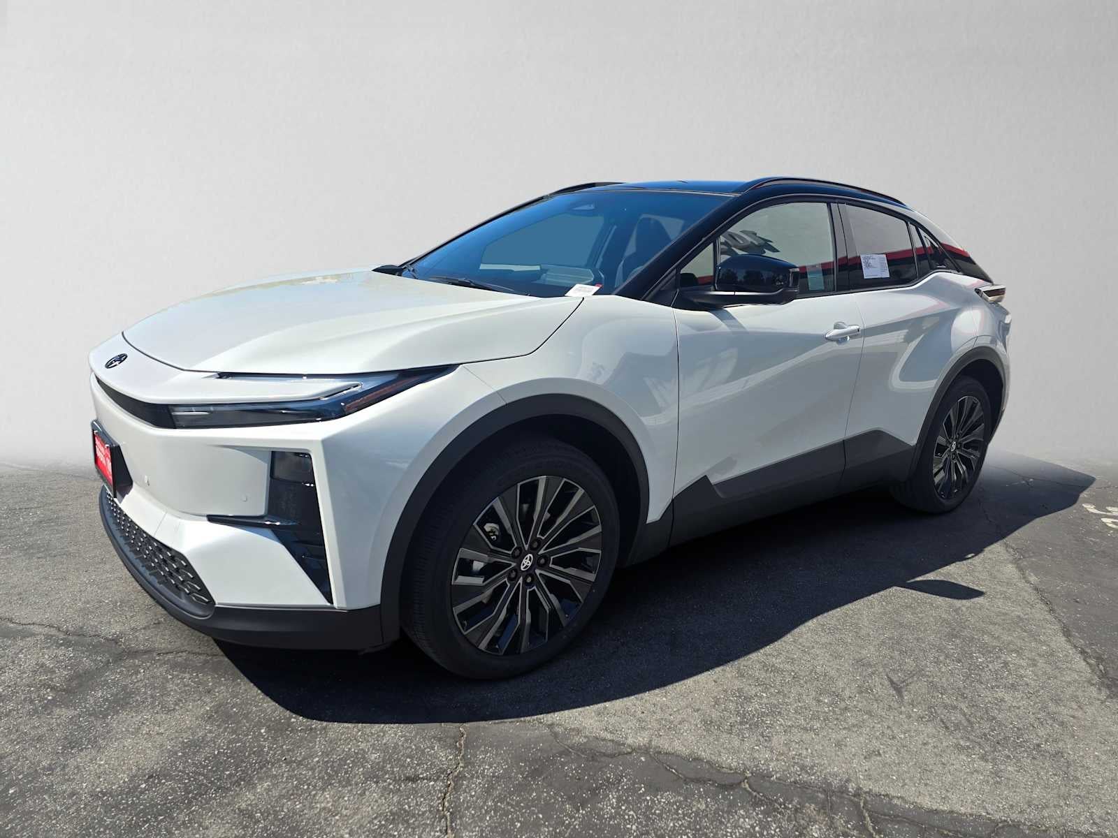 2027 Toyota C-HR XSE