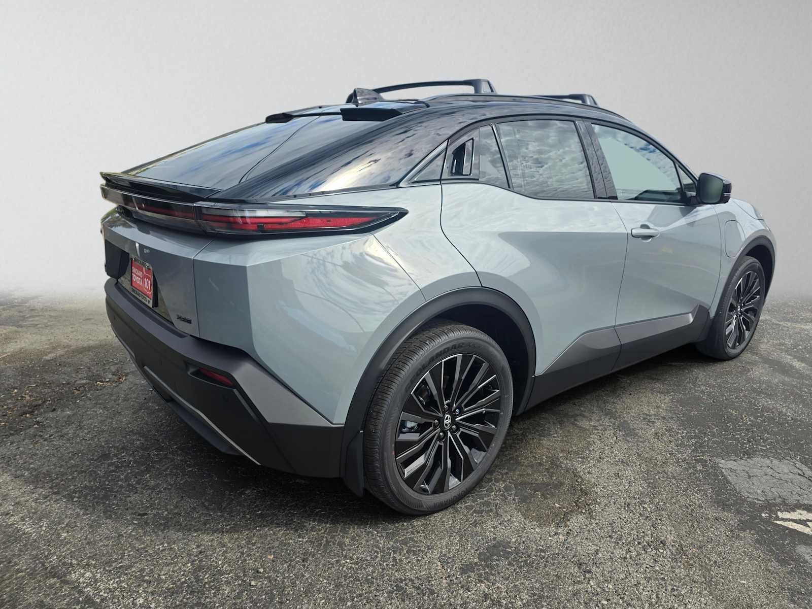 2026 Toyota C-HR XSE