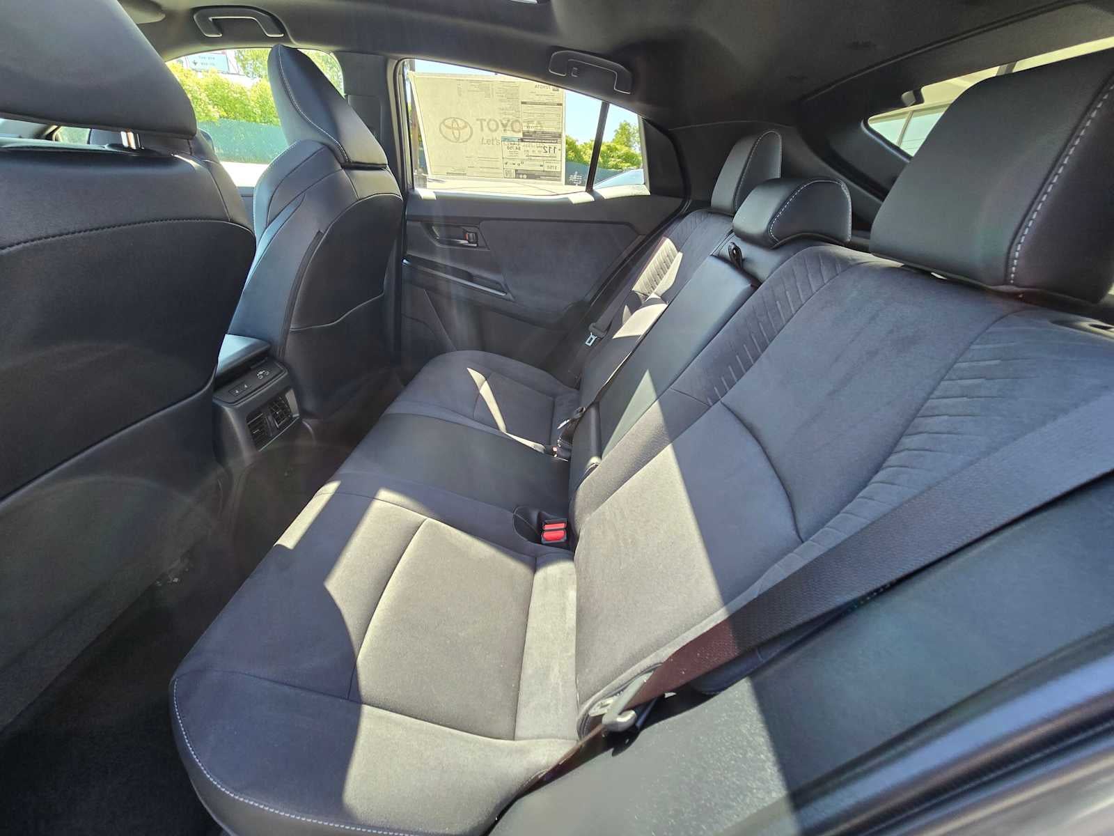 2026 Toyota C-HR XSE