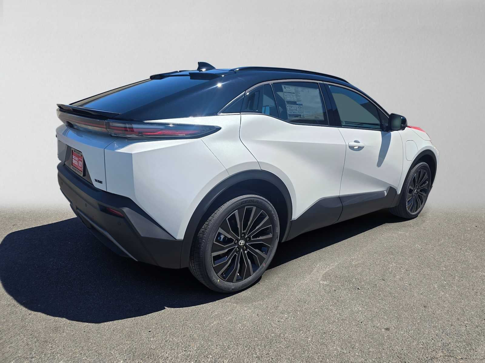 2026 Toyota C-HR XSE