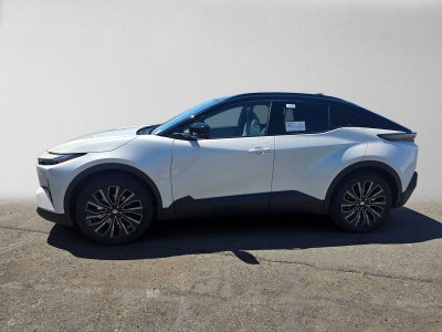 2026 Toyota C-HR XSE