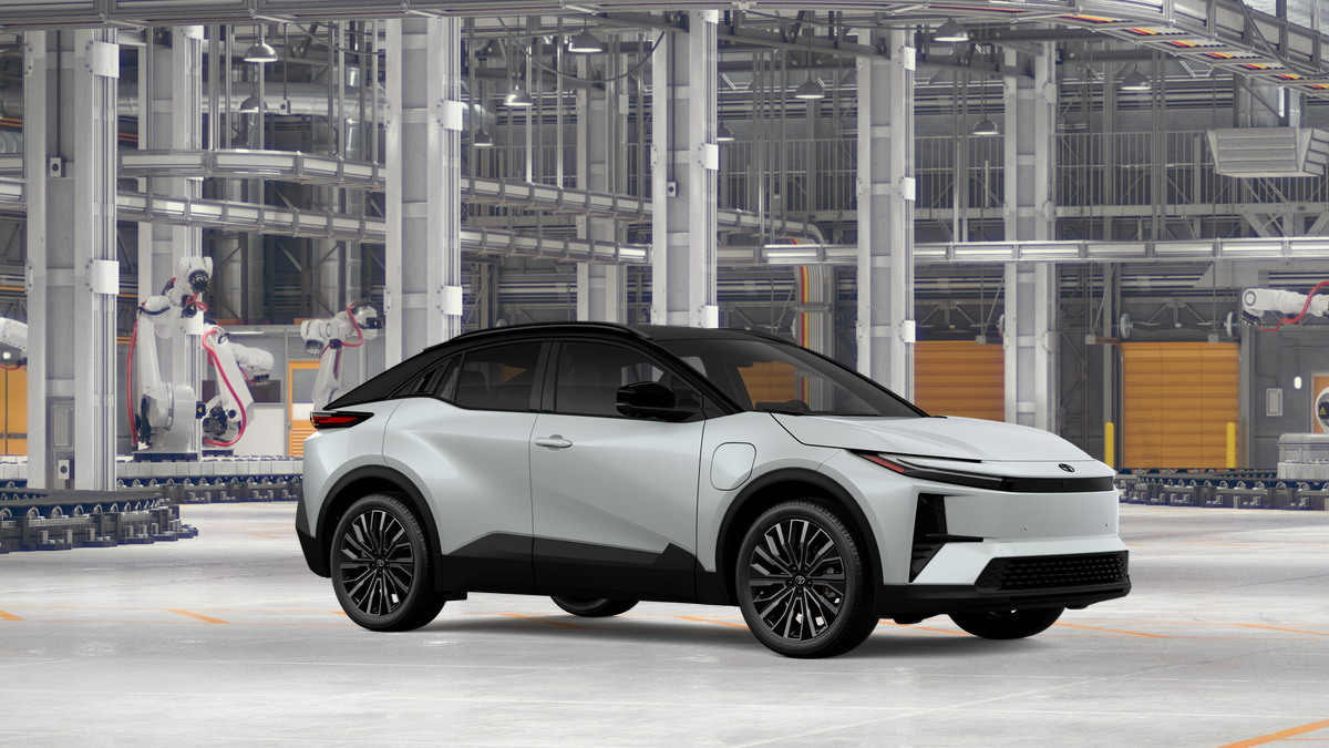 2027 Toyota C-HR XSE
